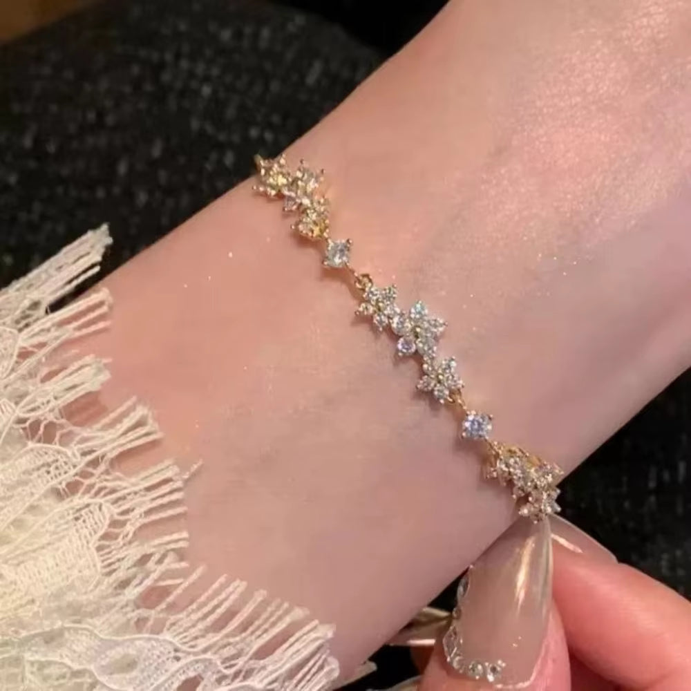 Bracelet Sparkling Zircon Flower Bracelet