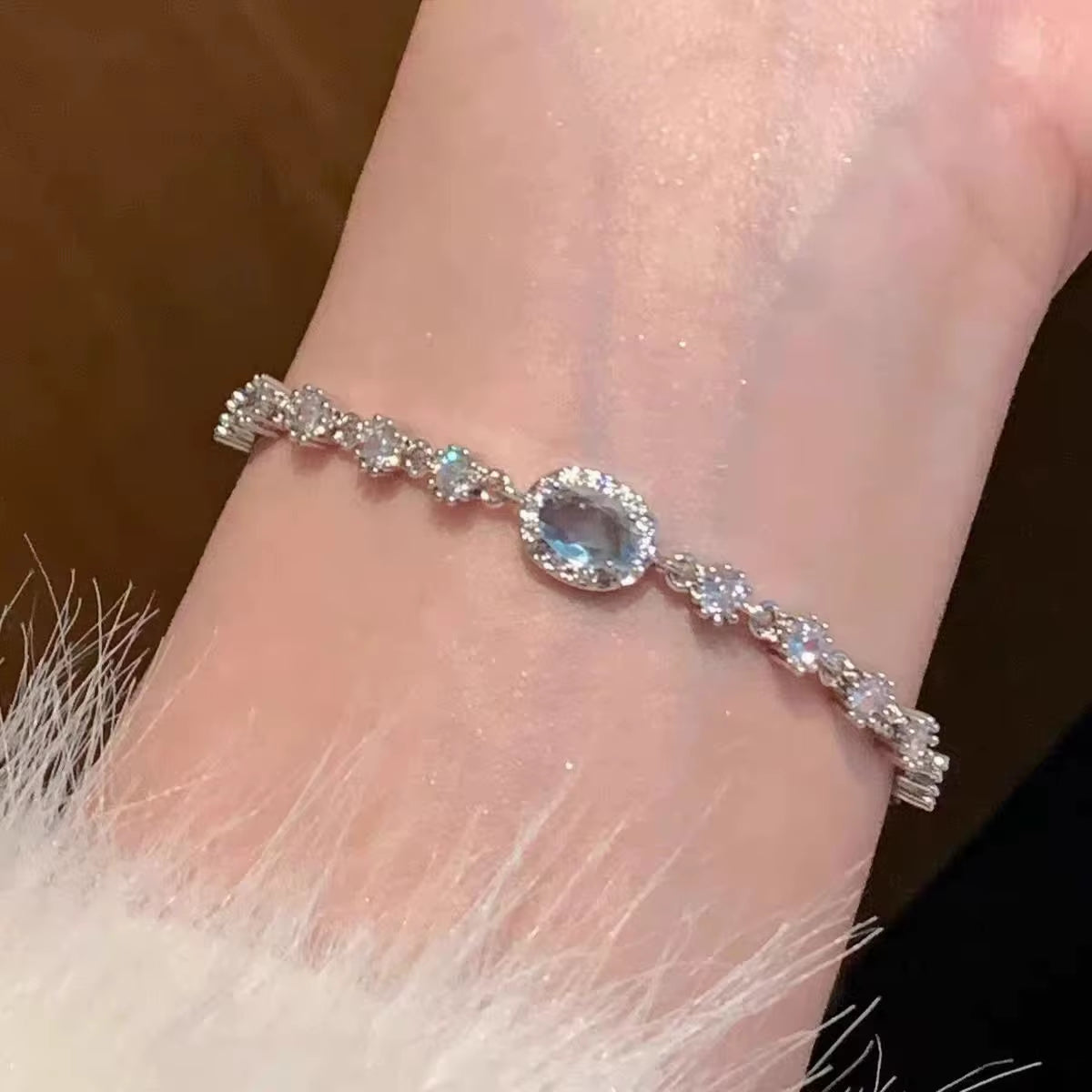 Bracelet Sparkling Zircon Flower Bracelet
